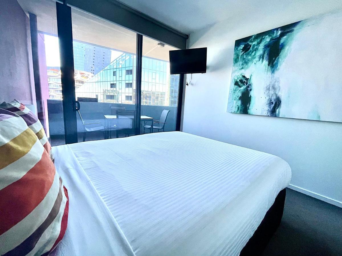 The Sebel Residences Melbourne Docklands Serviced Apartments Exterior photo